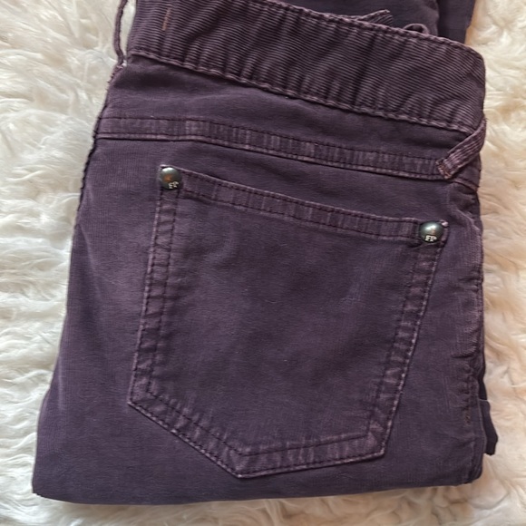 🕊️Free People Skinny Corduroy Pants, Size 27 - Picture 14 of 16
